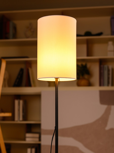 Изображение товара Торшер ArtStyle HT-167BW (черный/белый)