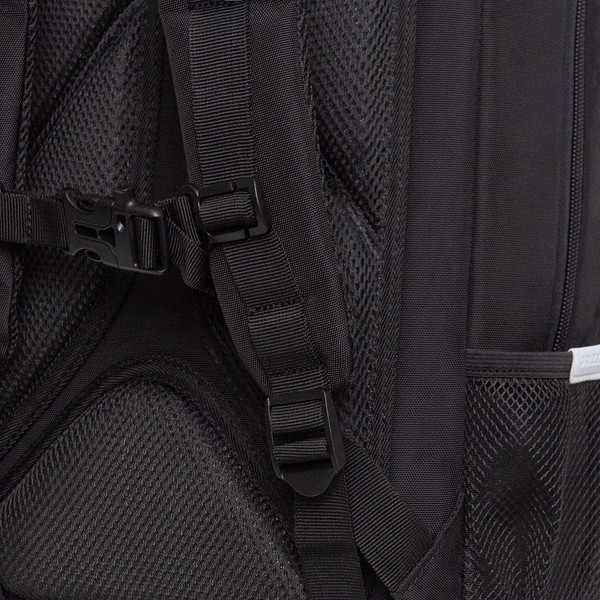 Изображение товара Школьный рюкзак Grizzly RB-556-3 (черный)