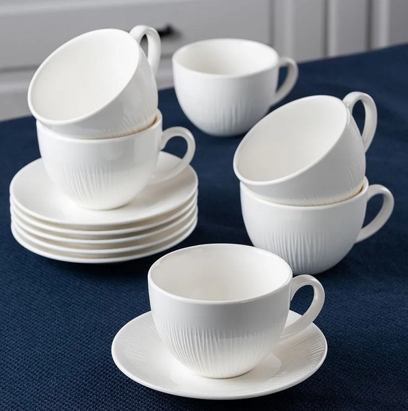 Изображение товара Чашка с блюдцем Tudor England TUC4067-1