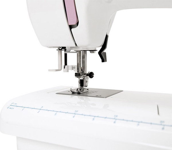 Изображение товара Швейная машина Janome HomeDecor 1015