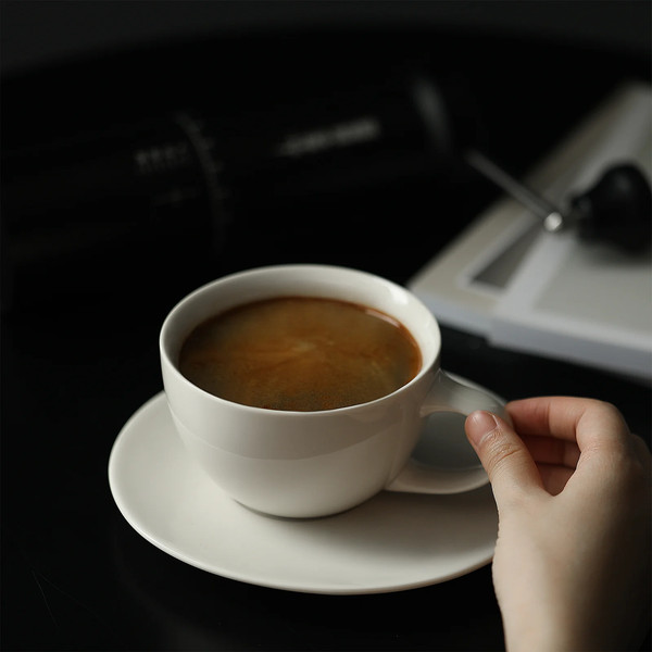 Изображение товара Чашка с блюдцем MHW-3BOMBER Mars C6036W (белый)