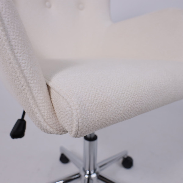 Изображение товара Кресло офисное AksHome Bella XL chrome Buble White 15 (букле/белый)