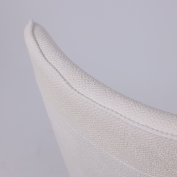 Изображение товара Кресло офисное AksHome Bella XL chrome Buble White 15 (букле/белый)