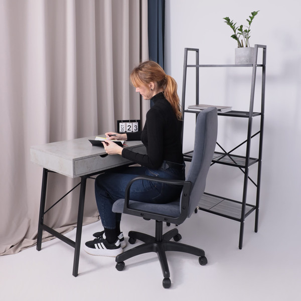 Изображение товара Кресло офисное AksHome Менеджер 01 (Kiton 713/велюр графит)