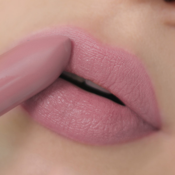 Изображение товара Помада для губ Relouis Icon Look Матовая тон 01 Perfect Nude