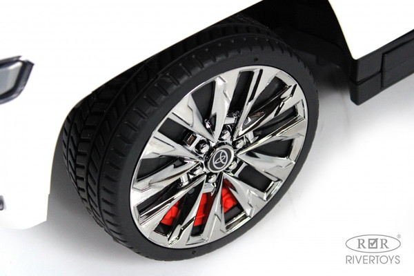 Изображение товара Детский автомобиль RiverToys Toyota Land Cruiser 300 / Z002ZZ-A (белый)