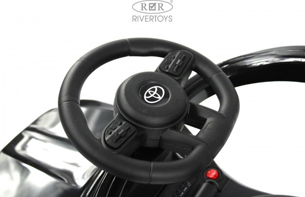 Изображение товара Детский автомобиль RiverToys Toyota Land Cruiser 300 / Z002ZZ-A (черный)