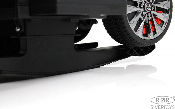 Изображение товара Детский автомобиль RiverToys Toyota Land Cruiser 300 / Z002ZZ-A (черный)