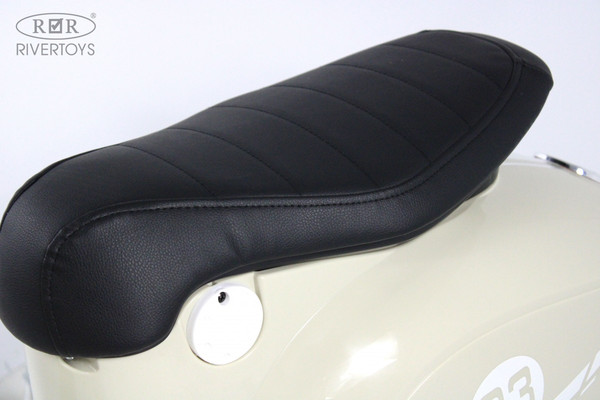 Изображение товара Детский мотоцикл RiverToys A111AA (бежевый)