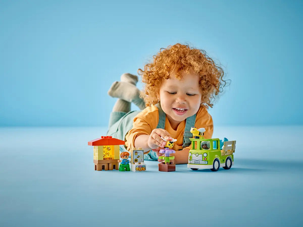 Изображение товара Конструктор Lego Duplo Caring for Bees & Beehives 10419