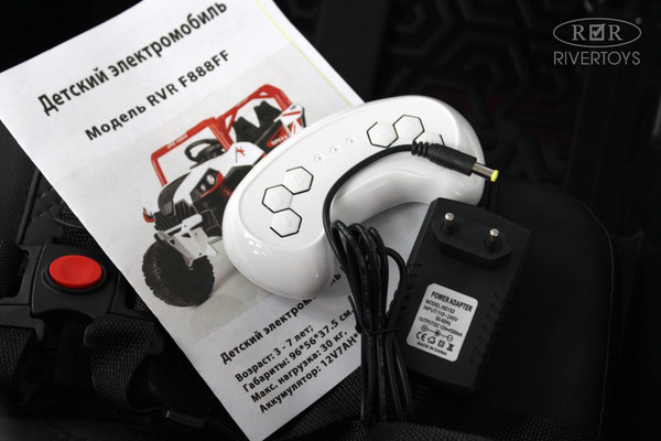 Изображение товара Детский автомобиль RiverToys F888FF (розовый)