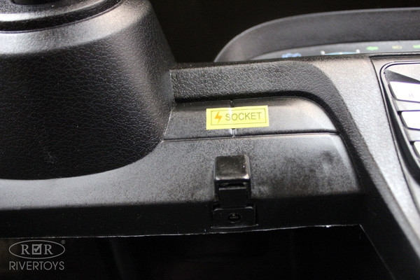 Изображение товара Детский автомобиль RiverToys T911TT (розовый)