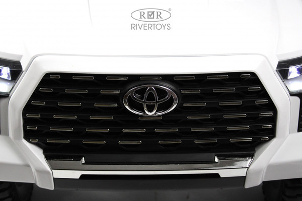 Изображение товара Детский автомобиль RiverToys G444GG (белый)