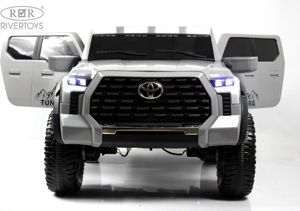 Изображение товара Детский автомобиль RiverToys G444GG (серый)