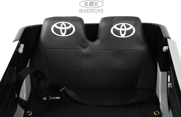 Изображение товара Детский автомобиль RiverToys G444GG (серый)