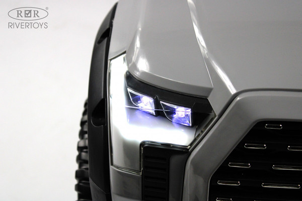 Изображение товара Детский автомобиль RiverToys G444GG (серый)