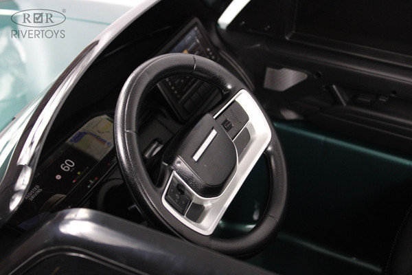 Изображение товара Детский автомобиль RiverToys Y999YY (зеленый глянец)