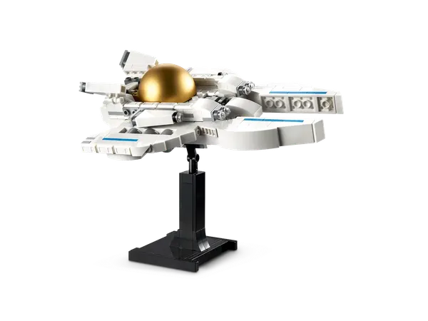 Изображение товара Конструктор Lego Creator Космонавт 31152