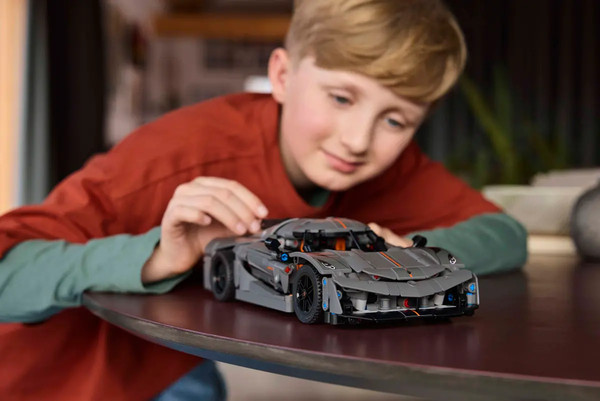Изображение товара Конструктор Lego Technic Суперкар Koenigsegg Jesko Absolut Grey 42173