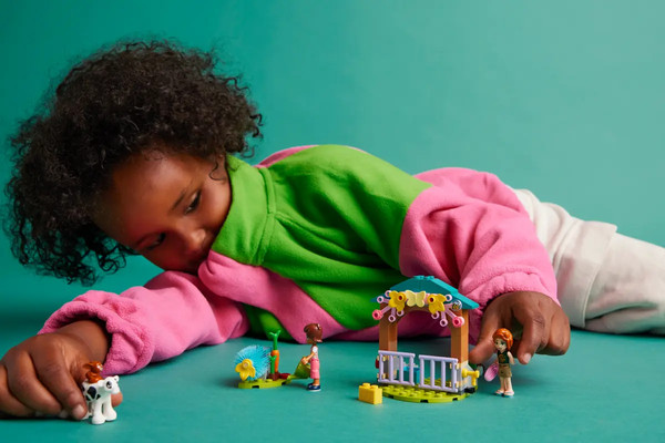 Изображение товара Конструктор Lego Friends Autumn's Baby Cow Shed 42607