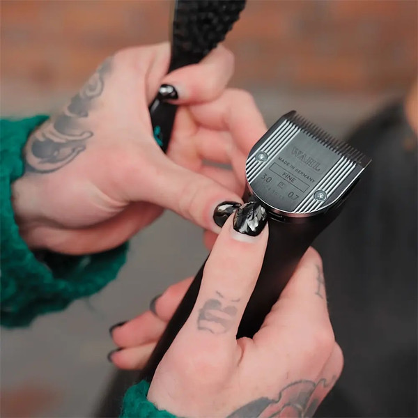 Изображение товара Машинка для стрижки волос Wahl Chromstyle / 1871-0473