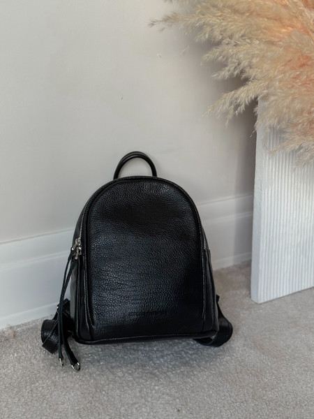 Изображение товара Рюкзак Igermann 2010 / 24С2010КЧ (черный)