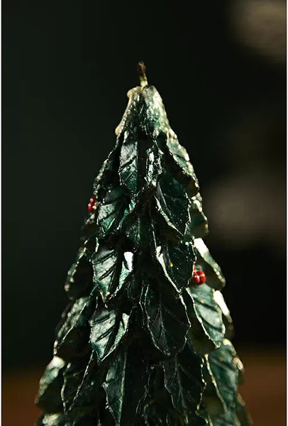 Изображение товара Свеча Tkano New Year Essential Festive flame / TK24-NY_CND0002