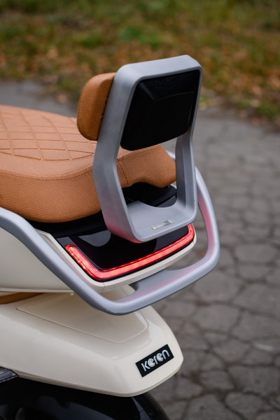 Изображение товара Электроскутер AVM Keren Stardust / pm01816061579 (белый)