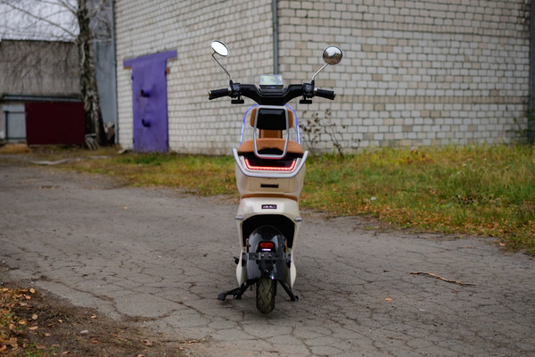 Изображение товара Электроскутер AVM Keren Stardust / pm01816061579 (белый)