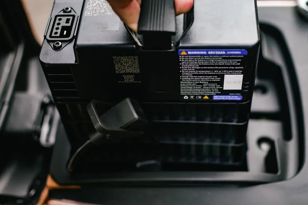 Изображение товара Электроскутер AVM Keren Stardust / pm01256920043 (черный)