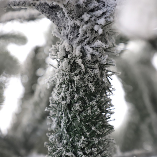 Изображение товара Ель искусственная GrandSiti Сола 210 / 101-394