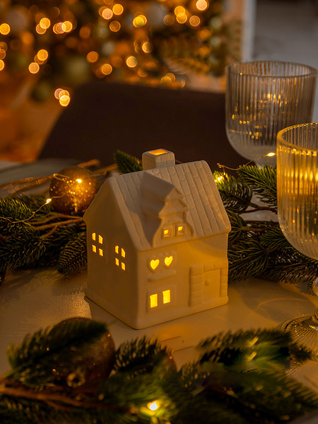 Изображение товара Ночник Лючия Фарфоровый Домик 05 / 185-05 (белый)