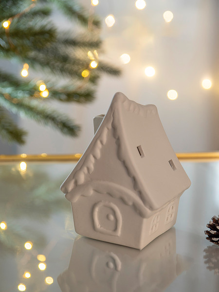 Изображение товара Ночник Лючия Зимняя Избушка 01 / 186-01 (белый)