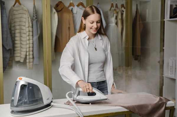 Изображение товара Утюг с парогенератором Garlyn GST-08 Pro