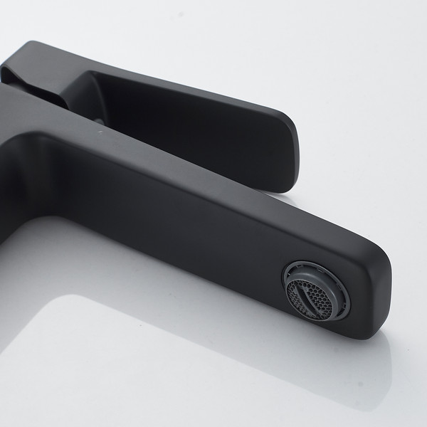 Изображение товара Смеситель Shevanik S9901H (черный)