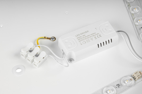 Изображение товара Потолочный светильник Sundays Home 240924-17 / 5801 (черный/светлое дерево)