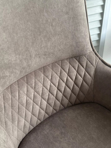 Изображение товара Стул M-City Galaxy / 670M05875 (B5 капучино, велюр/черный каркас)