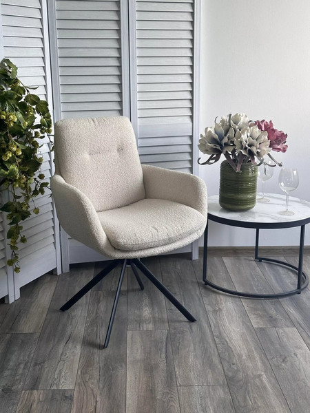 Изображение товара Стул M-City Darem / 621M05770 (белый букле Davis now or never-03/черный каркас)