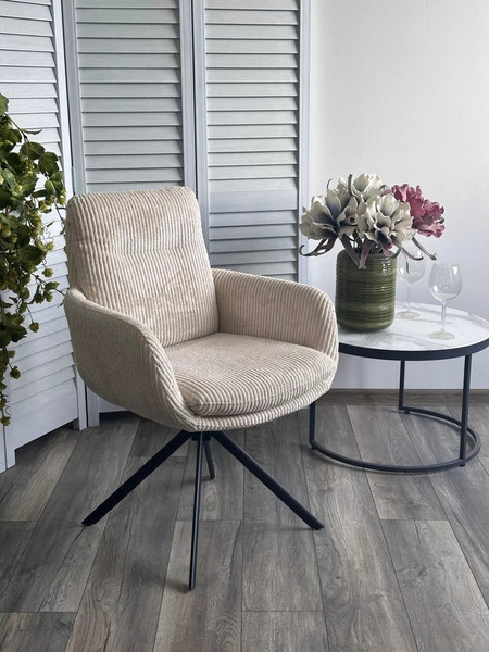 Изображение товара Стул M-City Darem / 621M05769 (белый вельвет Davis lincoln-03n/черный каркас)