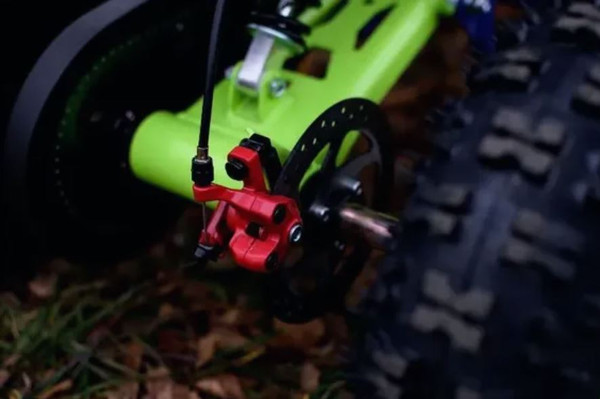 Изображение товара Квадроцикл AVM Grizlik 49 (белый)