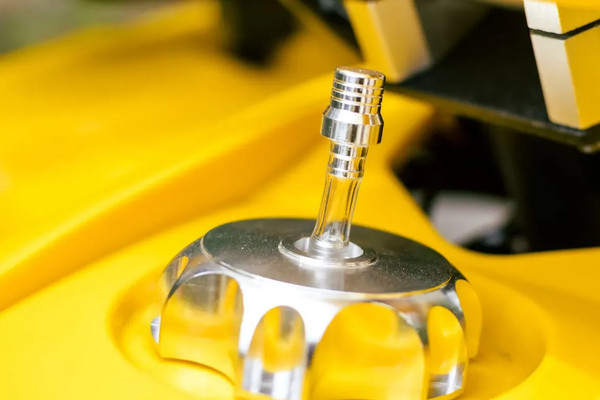 Изображение товара Квадроцикл AVM Hammer 200 (желтый)