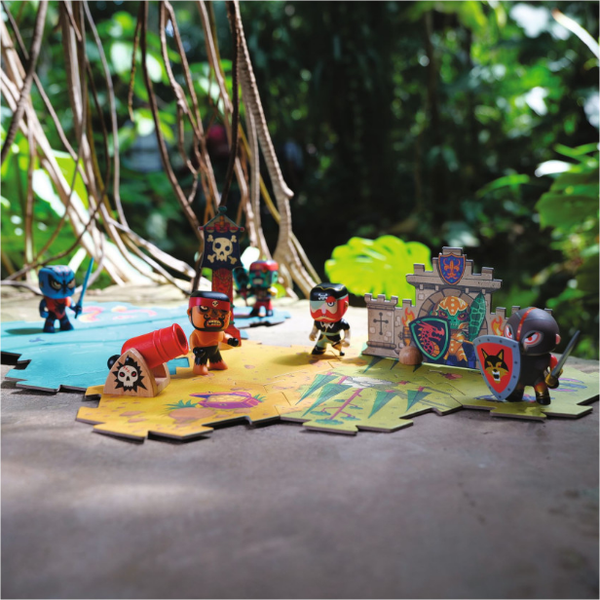 Изображение товара Игровой набор Djeco Arty Toys Поле сражений / DJ06847