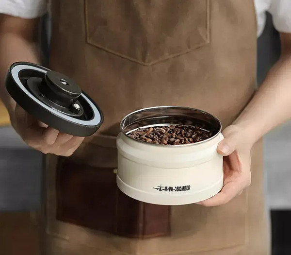 Изображение товара Емкость для хранения MHW-3BOMBER VC6030 (750мл)