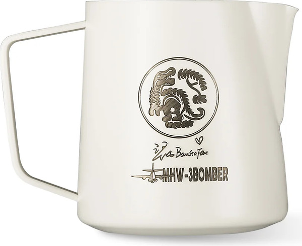 Изображение товара Набор для чая/кофе MHW-3BOMBER Чемпионата мира WLAC 2023 / CS5666W (питчер+чашка)