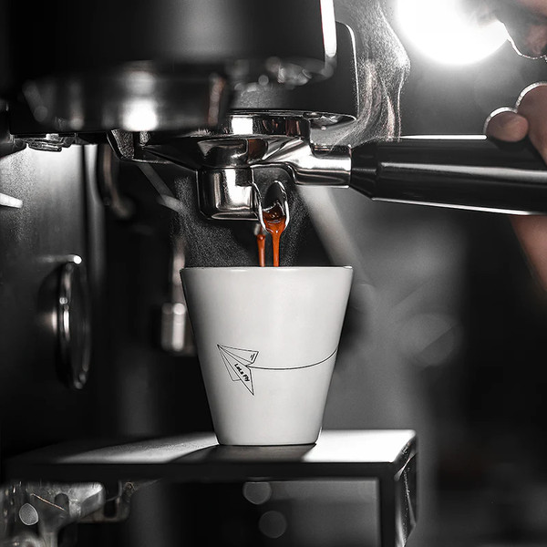 Изображение товара Стакан для горячих напитков MHW-3BOMBER Зимняя C5091G (120мл, серый)