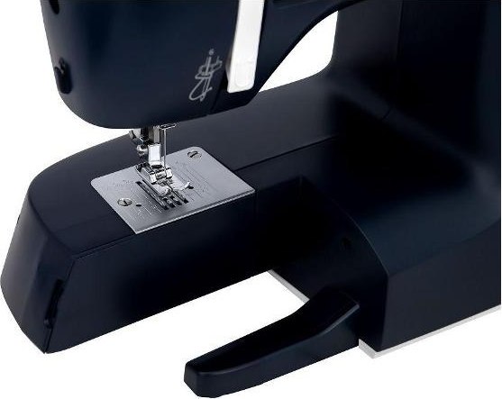 Изображение товара Швейная машина Necchi K418A