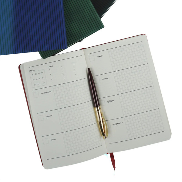 Изображение товара Ежедневник Listoff Studio / ЕИКСФ52513602 (136л, синий)