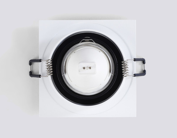 Изображение товара Точечный светильник Ambrella TN102727 WH/BK (белый/черный)