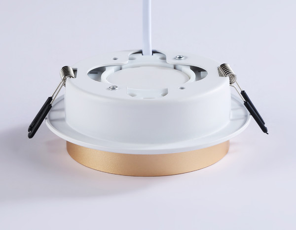 Изображение товара Точечный светильник Ambrella TN5226 WH/GD (белый/золото)