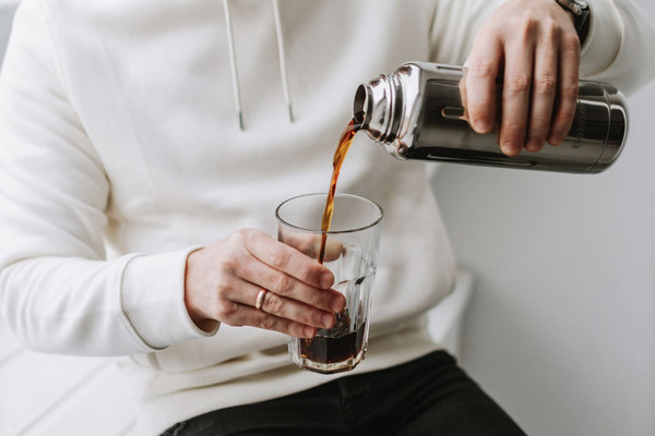 Изображение товара Термос для напитков Bobber Flask-770 Swg С пробкой с наливными каналами (светло-голубой)